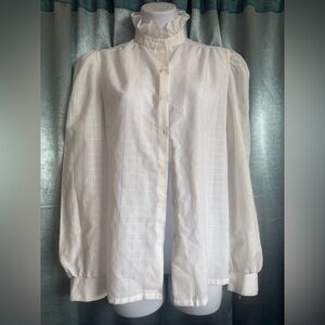 Vintage ruffle neck Victorian blouse 70s Jonquil ivory puff sleeve, size M/L